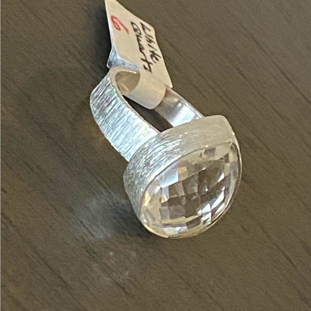 TGGC White Quartz 8.2 CTS 925 Brushed Silver